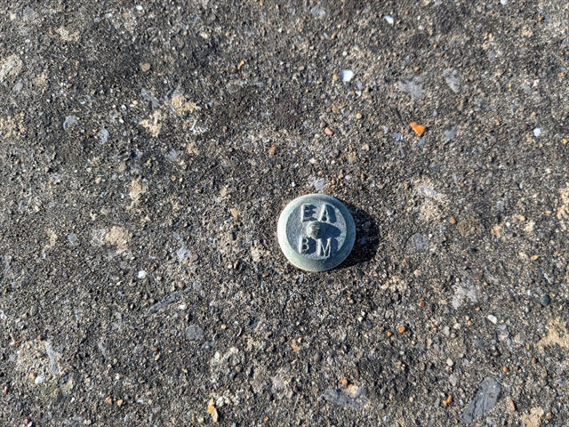 Environment Agency on Sea wall